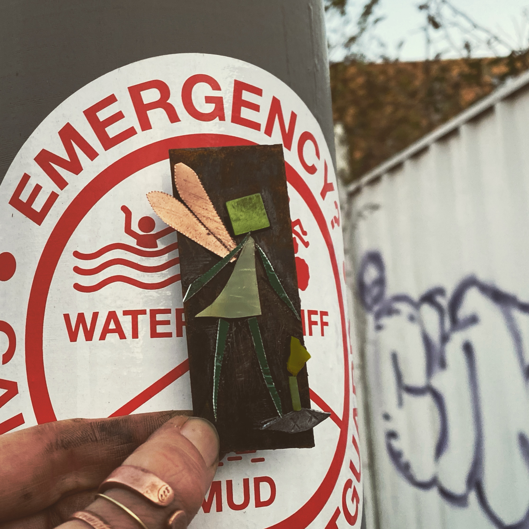 emergency sign